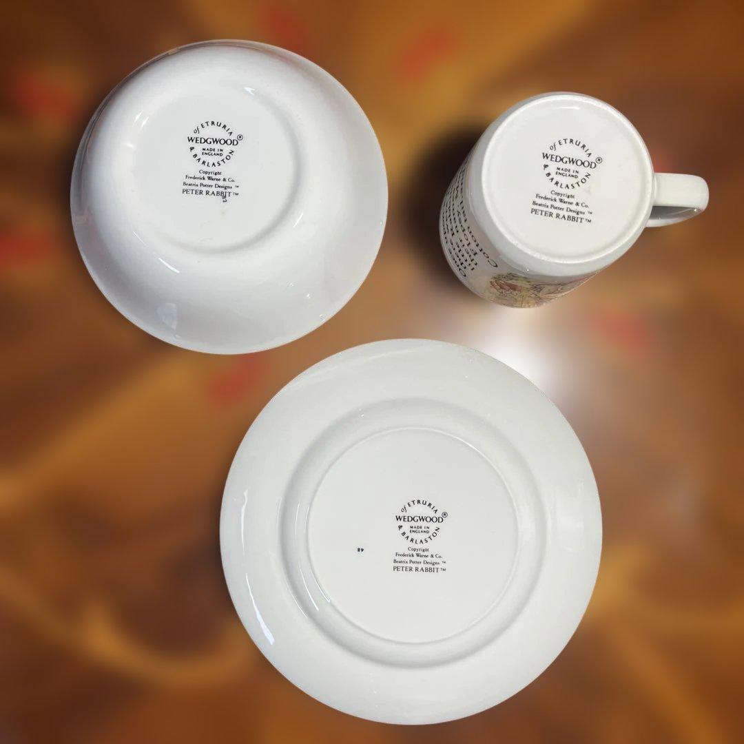 ピーターラビット 3ピース食器セット  新品箱入 レア 廃盤品