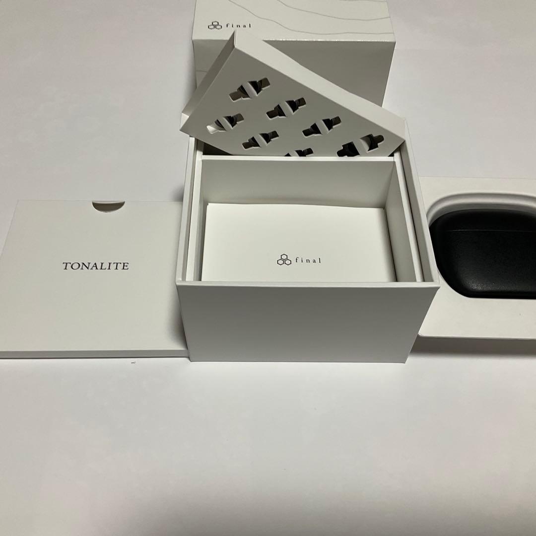 final Tonalite ワイヤレスイヤホン ブラック