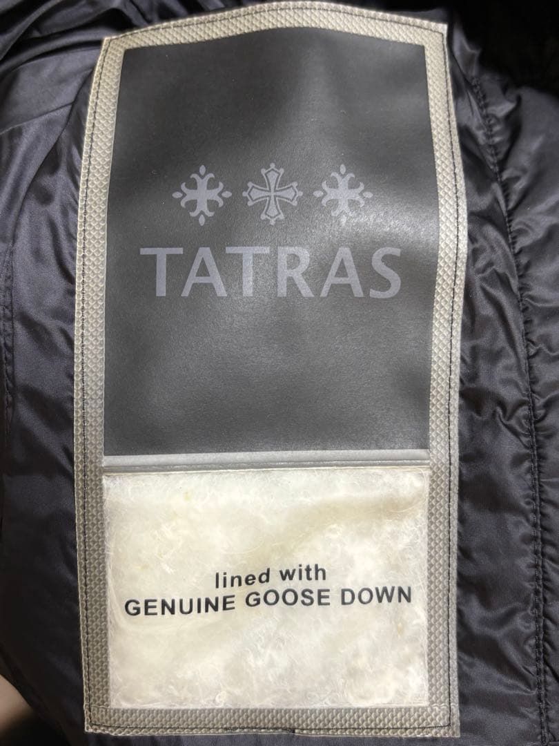 TATRASダウンベスト ファー付き