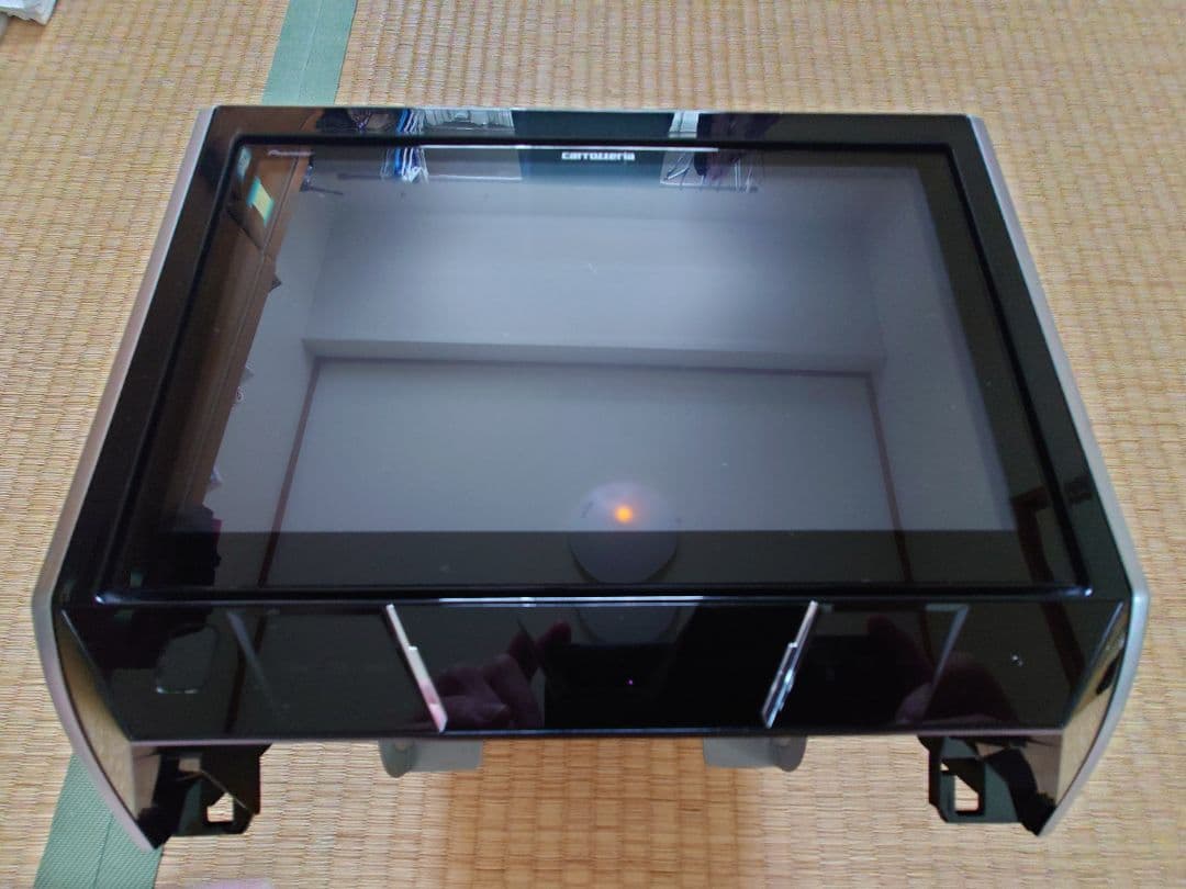 C27セレナ　サイバーナビ CE902SE