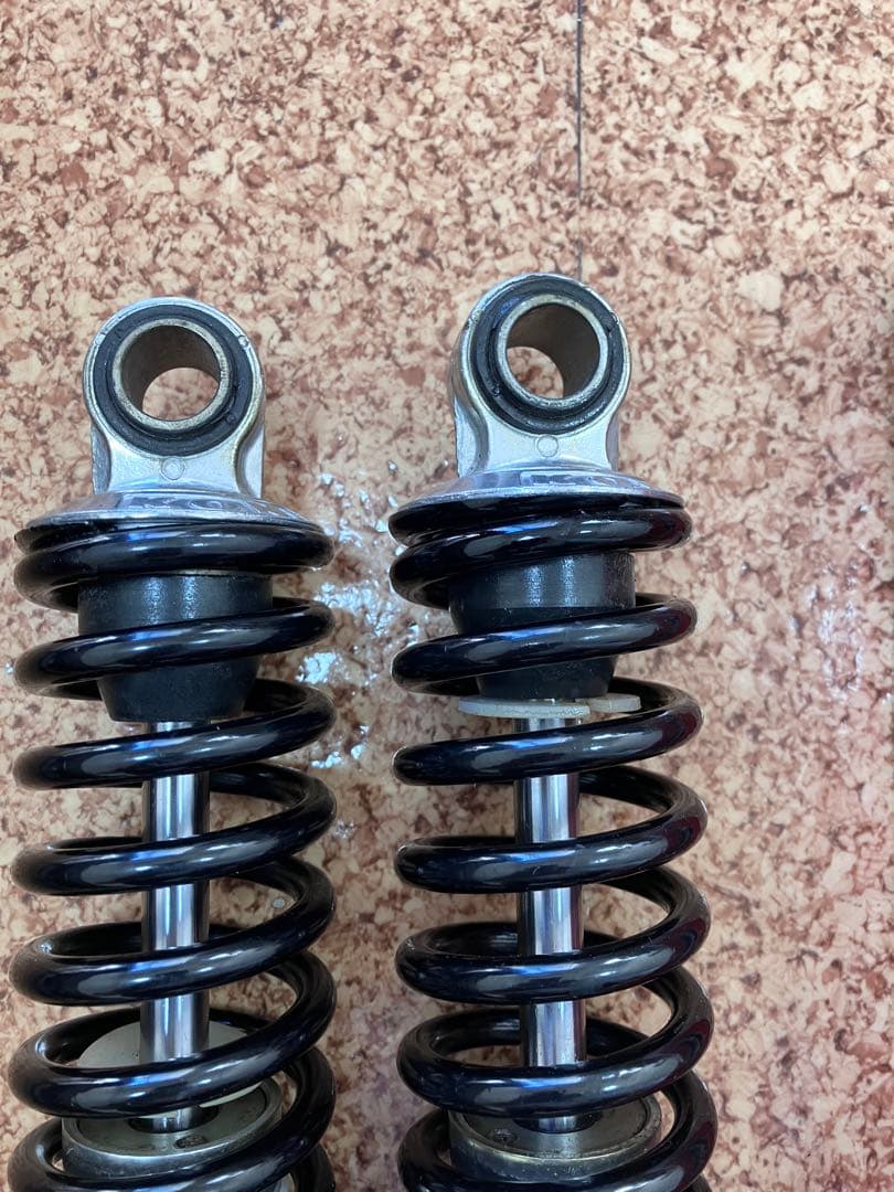 KONI 76K1302(ヨンフォア用320mm) 新品　箱付き