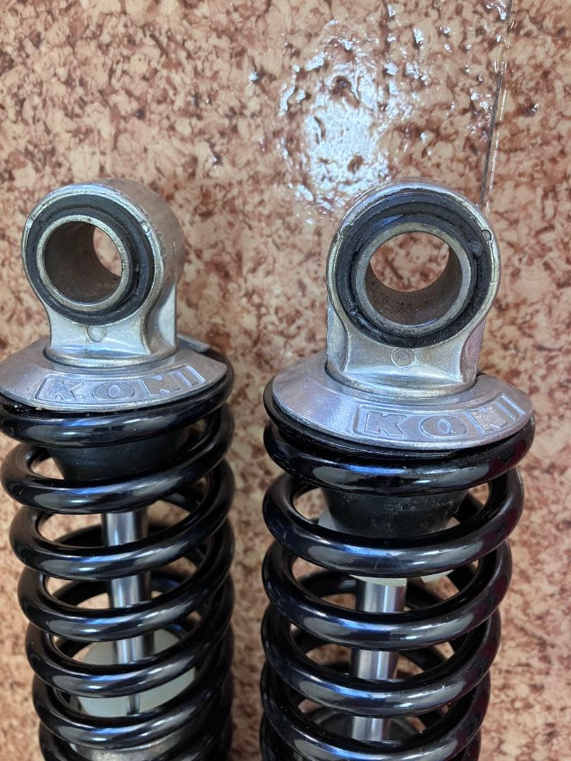 KONI 76K1302(ヨンフォア用320mm) 新品　箱付き