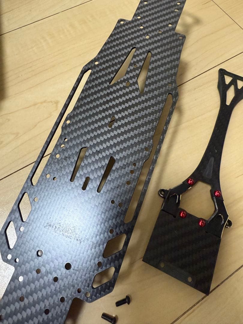 reved RDX カーボンシャーシ