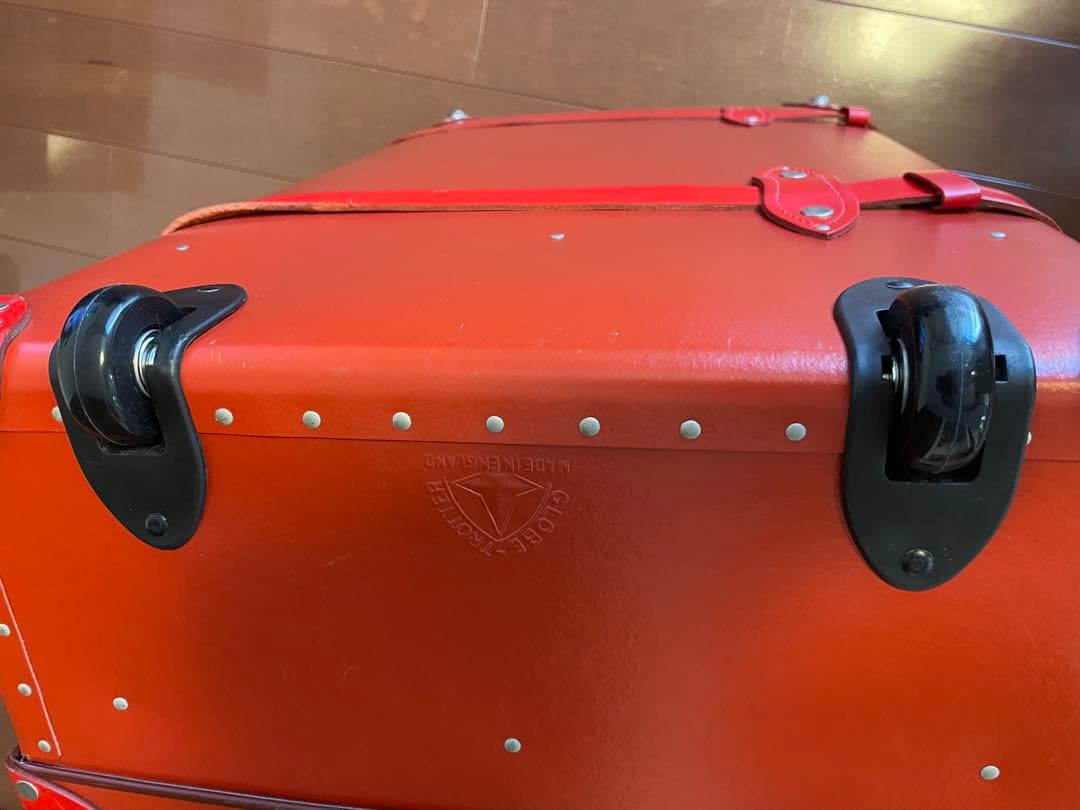 グローブトロッター　キャリーケース　トロリー 33インチ　センテナリー　レッド