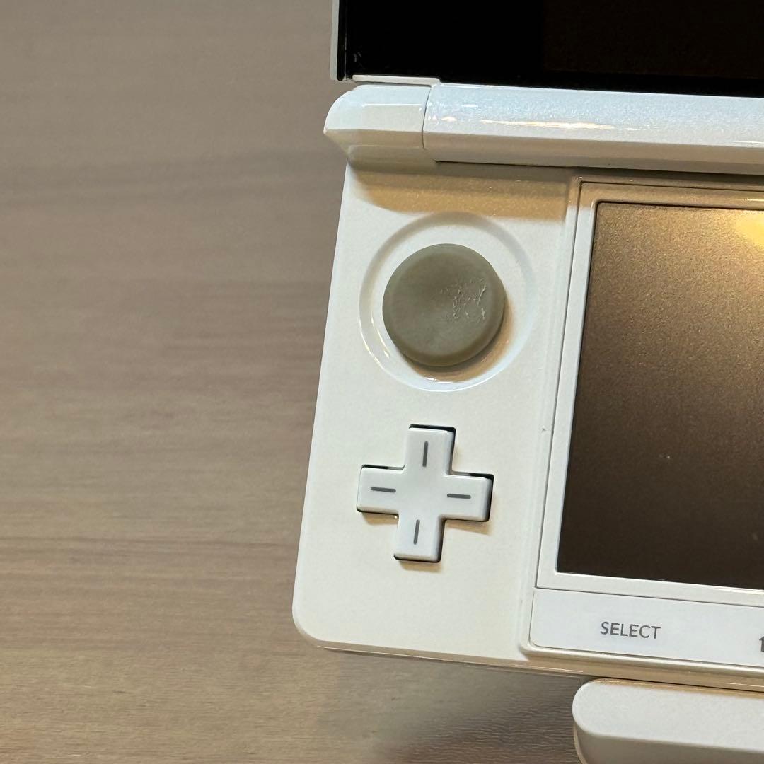 6-041 ニンテンドー3DS アイスホワイト