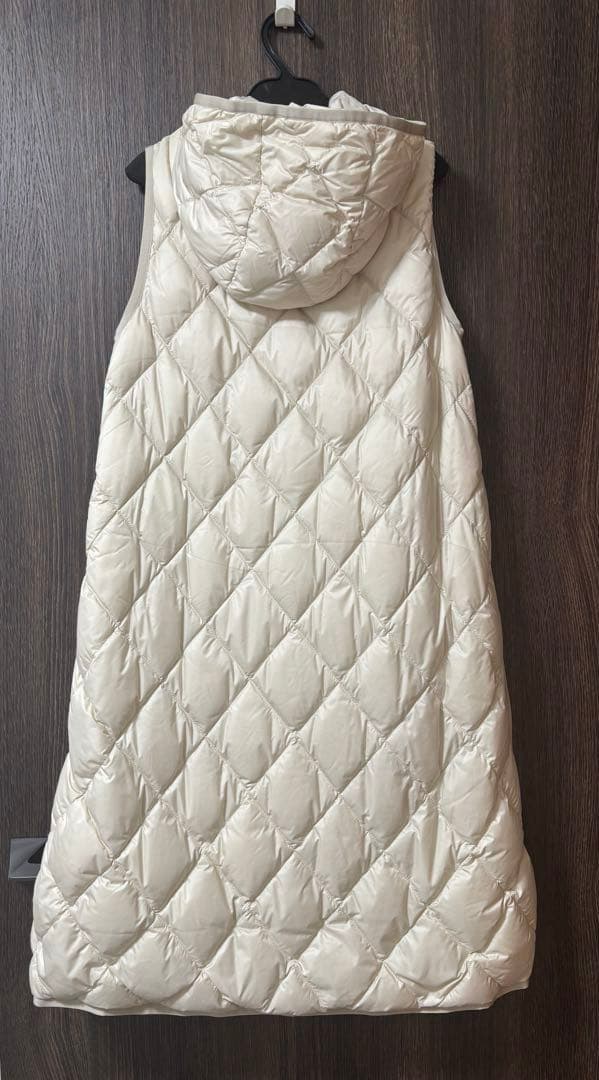 【マロン】MaxMara ETRETI テクニカルキャンバスダウンジレ