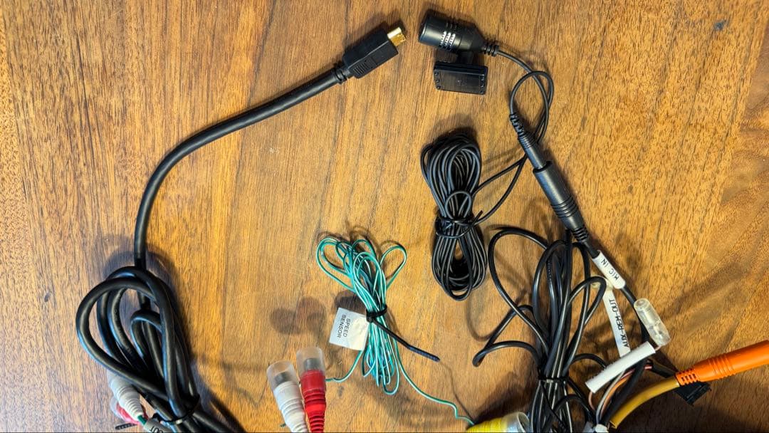 ALPINE DAF11Z カーナビ 大画面タッチパネル