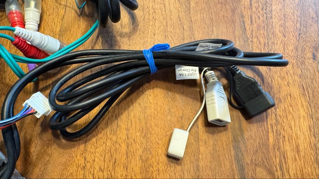 ALPINE DAF11Z カーナビ 大画面タッチパネル