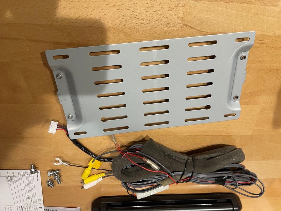 カロッツェリア TVM-FW1020-B 10.2V 折りたたみ式『 W 』