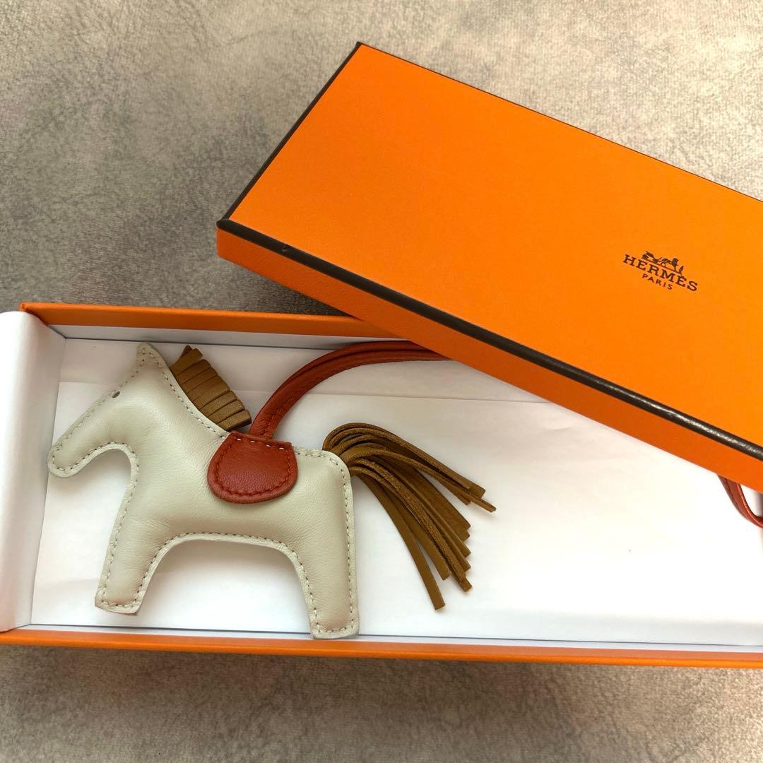 HERMES エルメス　ロデオチャーム