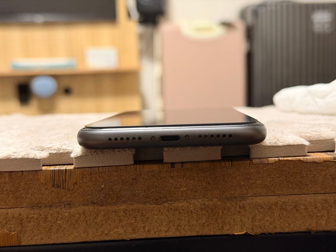 猫*様 Apple iPhone 11 スペースグレー 本体