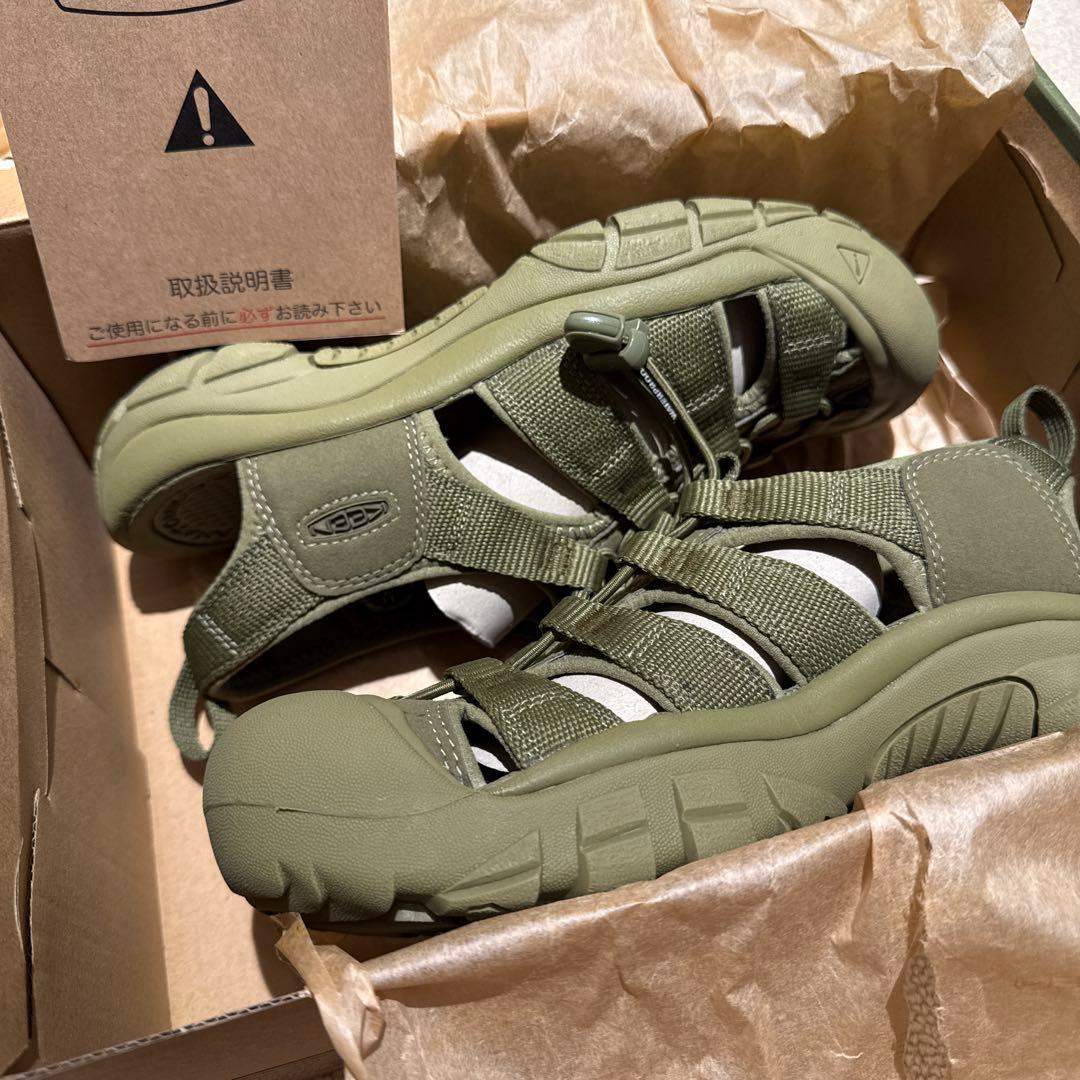 KEEN NEWPORT H2 サンダル