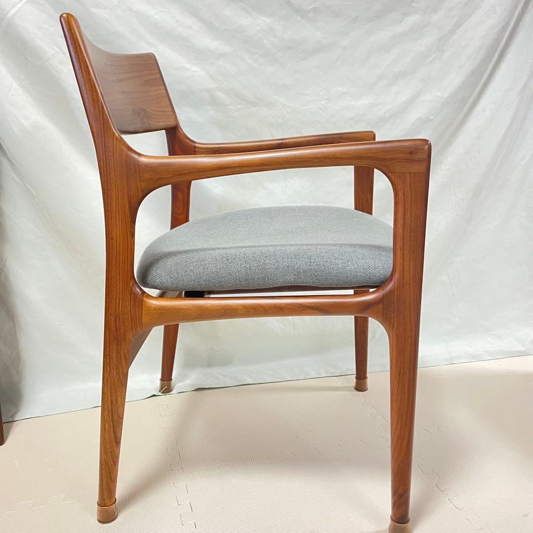 AMOCC ダイニングチェア ウォールナット 無垢 グレー 肘付き 椅子