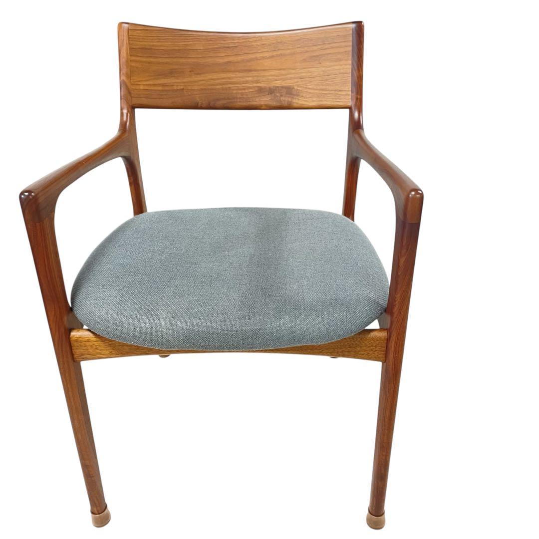 AMOCC ダイニングチェア ウォールナット 無垢 グレー 肘付き 椅子