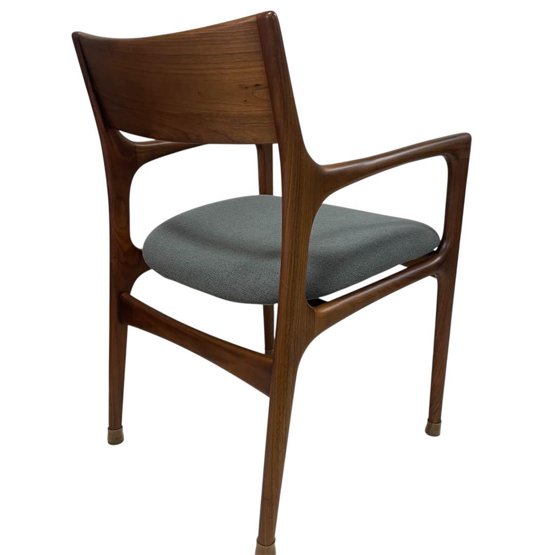 AMOCC ダイニングチェア ウォールナット 無垢 グレー 肘付き 椅子