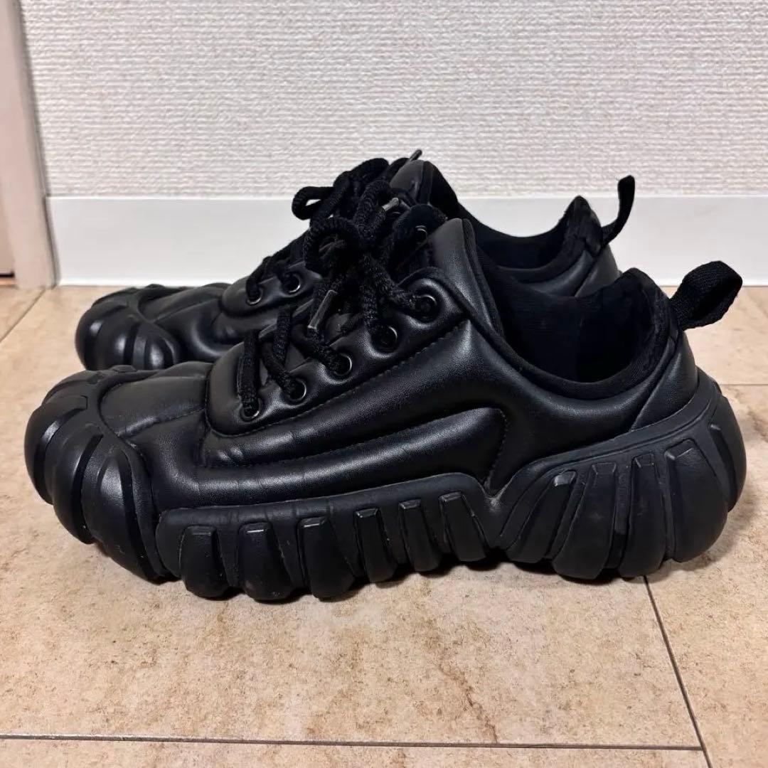 お値下げ中Onitsuka Tiger dentigre PUFF BLACK