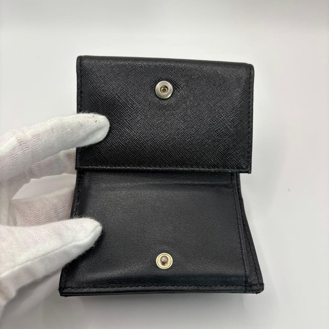 vivienne westwood 三つ折り財布　ブラック　ゴールド　オーブ