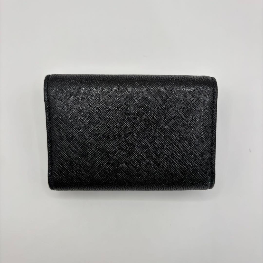 vivienne westwood 三つ折り財布　ブラック　ゴールド　オーブ