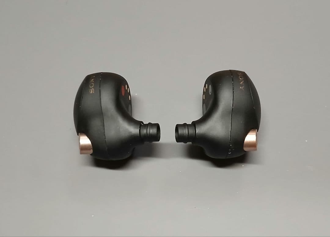 SONY　WF-1000XM4　ワイヤレス　ノイズキャンセリング　イヤホン　④