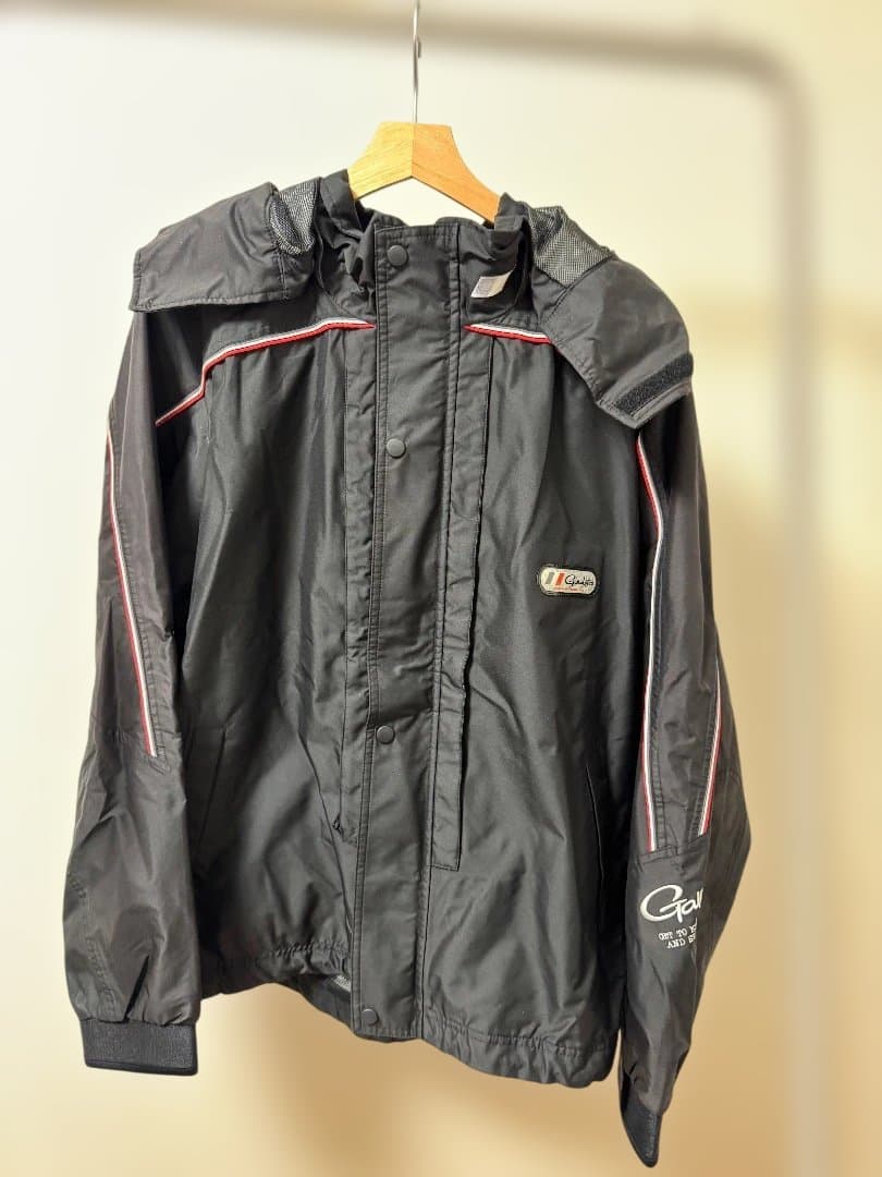 訳あり 美品 がまかつ GM-3083 フィッシングレインスーツ ブラック