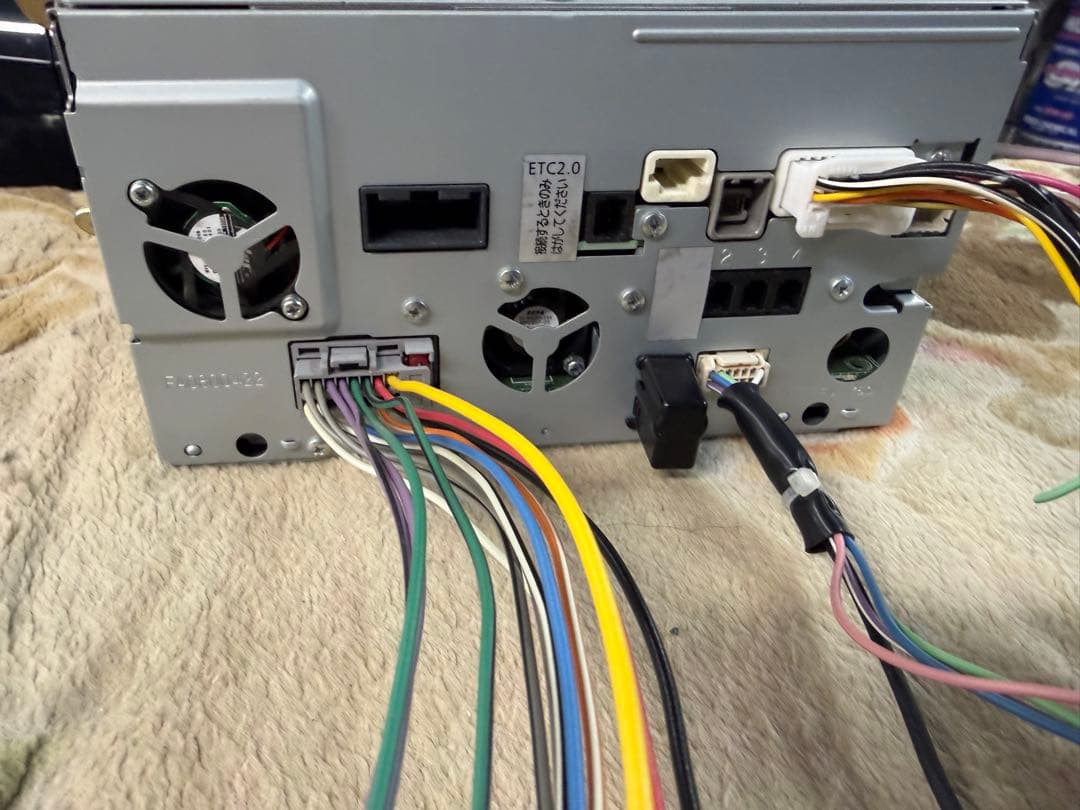 ダイハツ純正 7インチワイド SDナビ NSZN-W71D