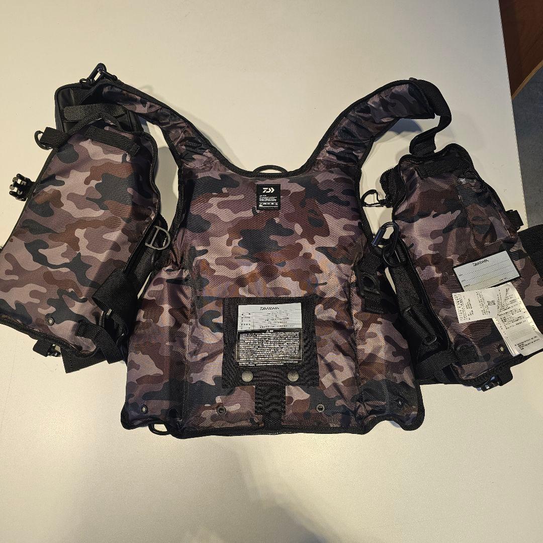 DAIWA フィッシングベスト FREE フリー DF-6206 ブラック