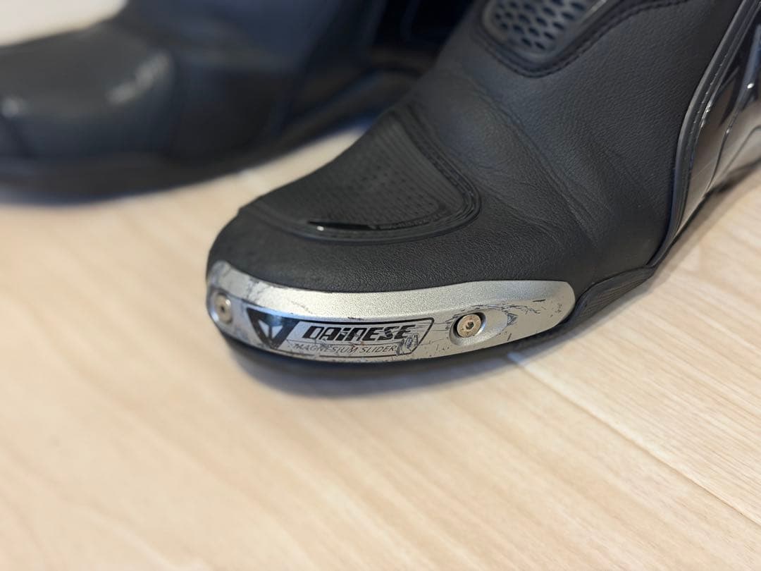 ダイネーゼレーシングブーツ　TORQUE 3 OUT BOOTS