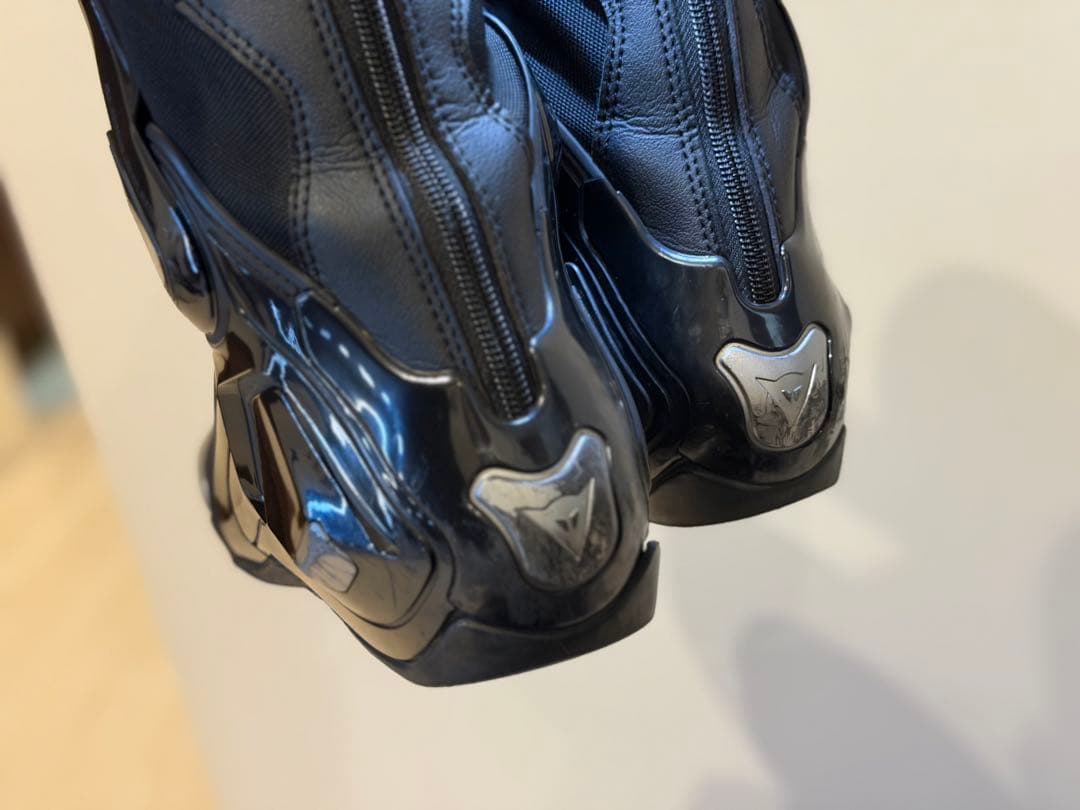 ダイネーゼレーシングブーツ　TORQUE 3 OUT BOOTS