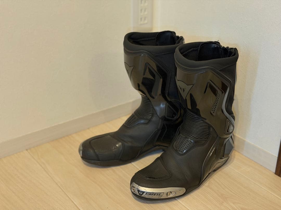 ダイネーゼレーシングブーツ　TORQUE 3 OUT BOOTS
