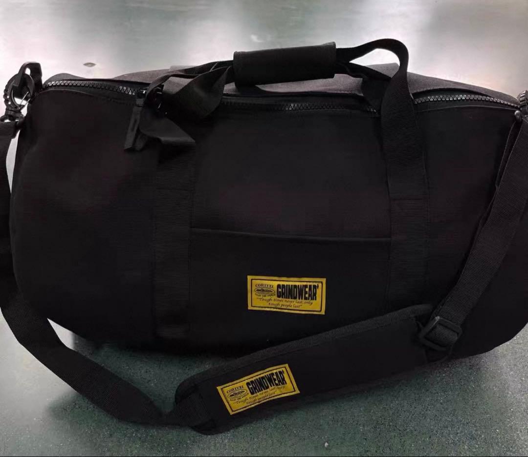 Corteiz ボストンバッグ　black