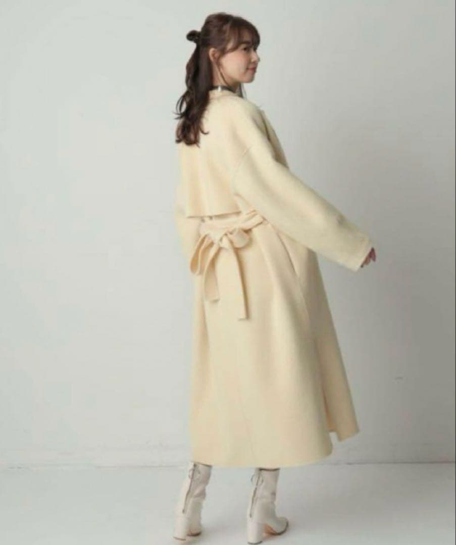 まな♡新品未使用　マイストラーダ　ロングリバーコート