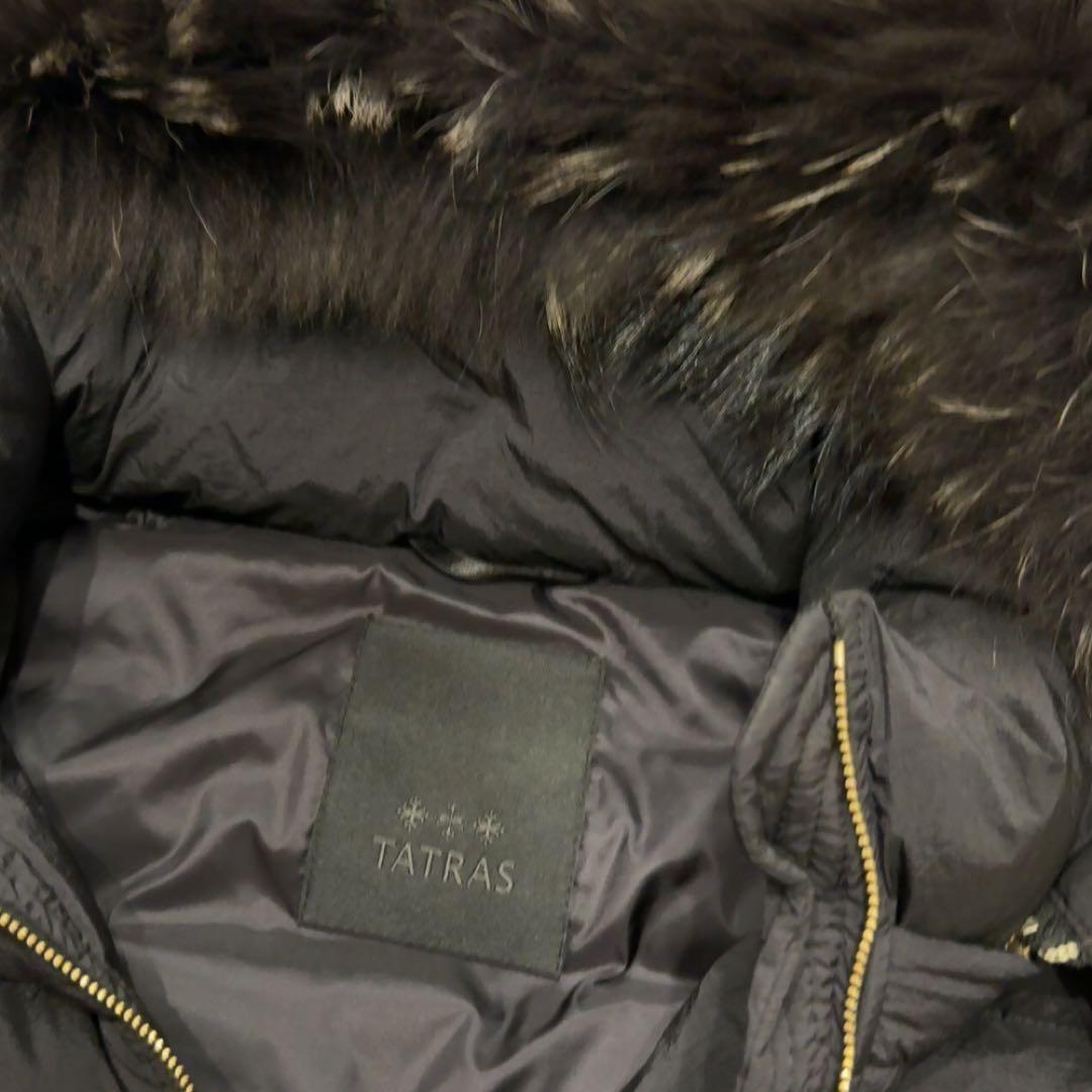 TATRAS ブラック ダウンベスト ファー付き　03