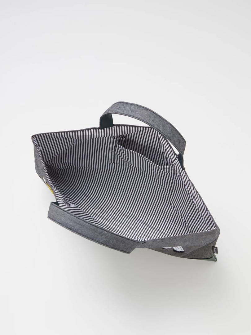 新品未開封　ファミリア阪神タイガース　デニムバッグ　familiar ラッピング