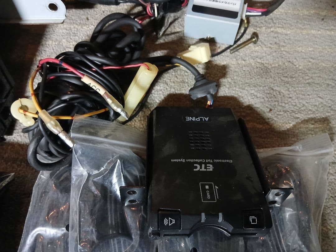 Alpine ESTIMA カーナビ EX900