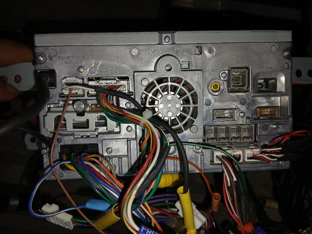 Alpine ESTIMA カーナビ EX900