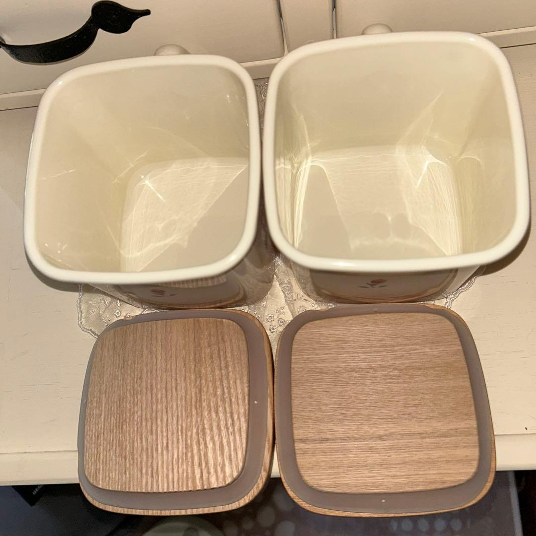 マニーローズ　ホーロー　取っ手付きキャニスター