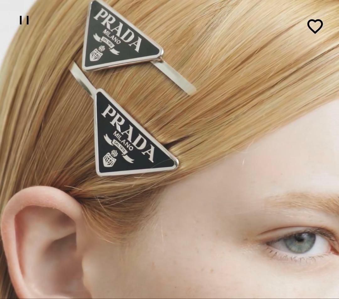 プラダ　ヘアピン　黒　※一本売り