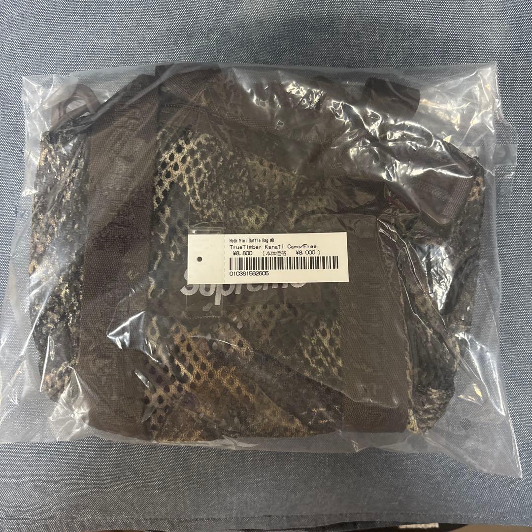 バッグ Supreme Mesh Mini Duffle Bag Camo