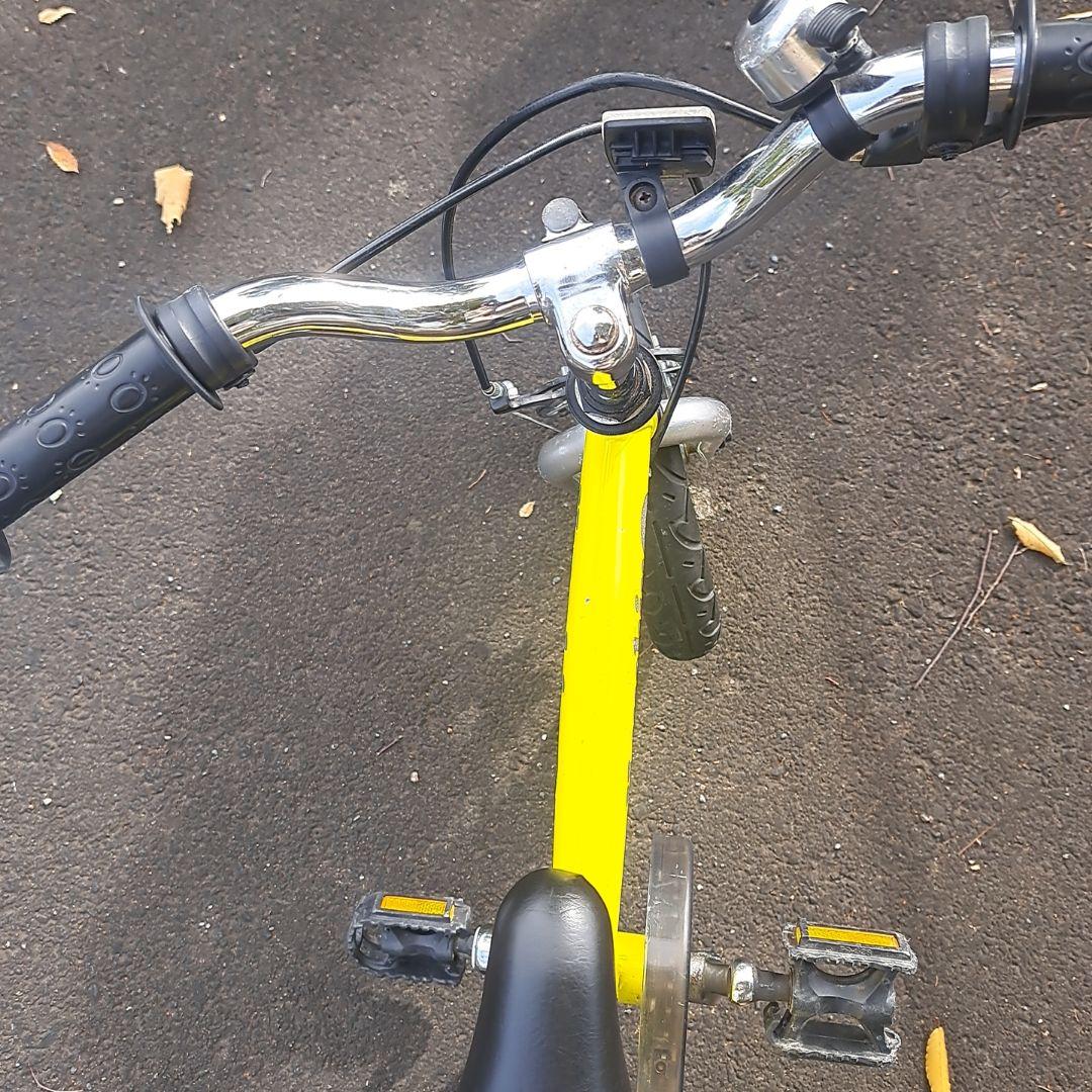 【美品】へんしんバイク　イエロー12インチ　スタンド付き