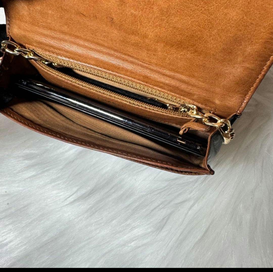 CHANEL シャネル　キャビアスキン　レザー　ブラック　黒　財布