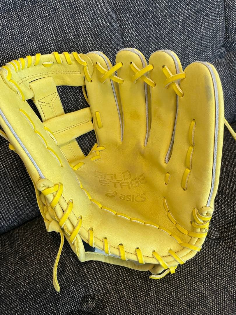 アシックス　ゴールドステージ　軟式用グローブ