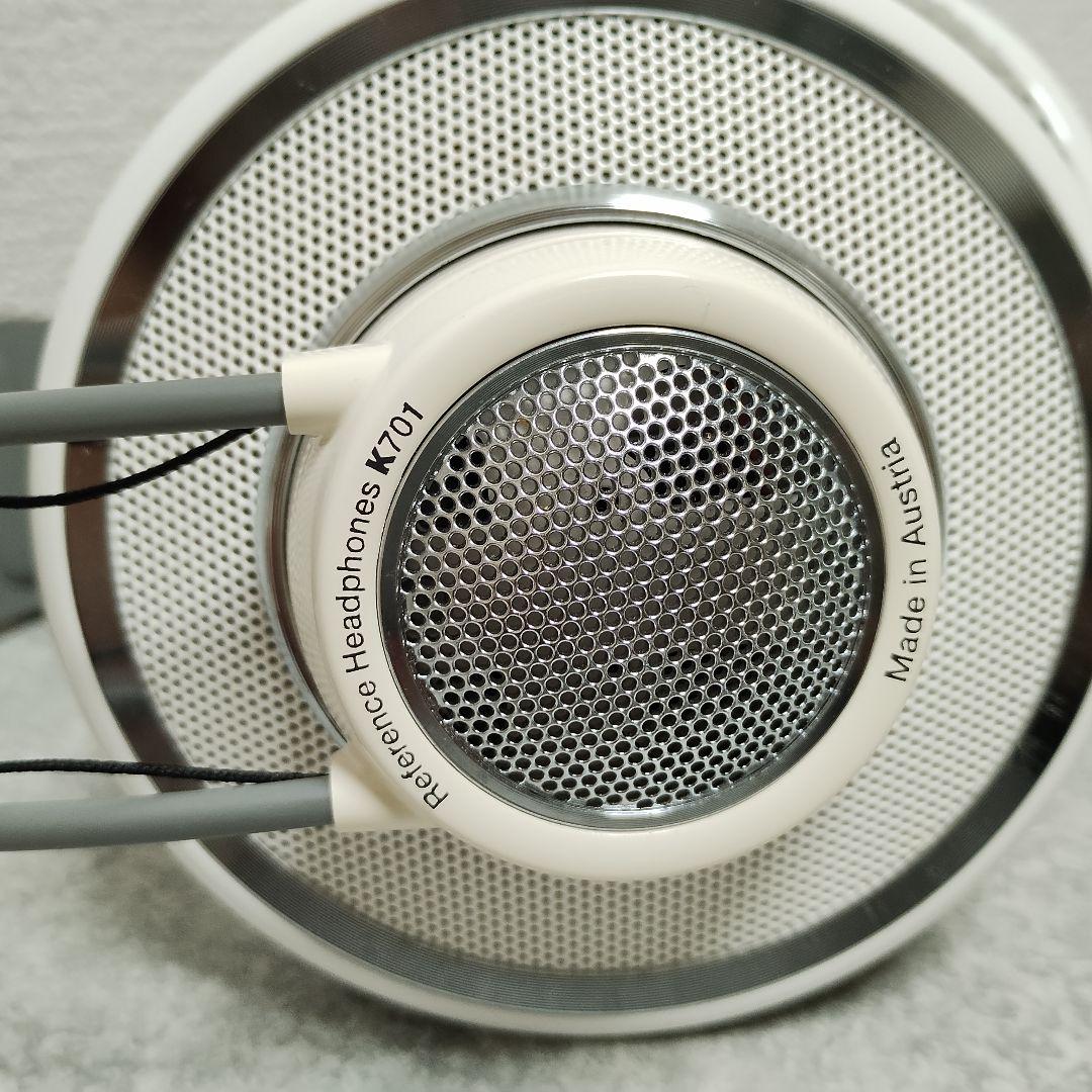 AKG K701 オーストリア製です。
