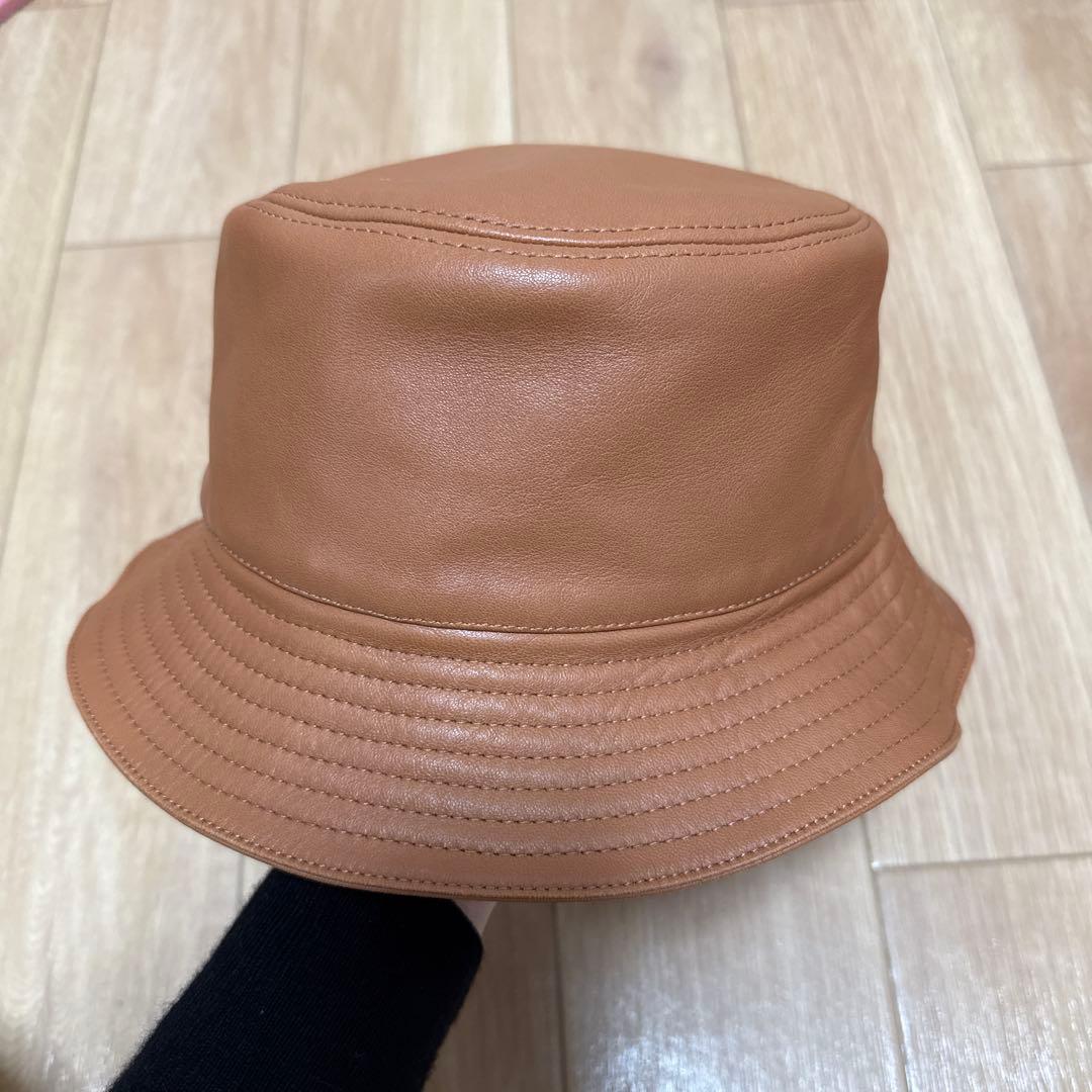 【美品】LOEWE ブラウンレザーバケットハット