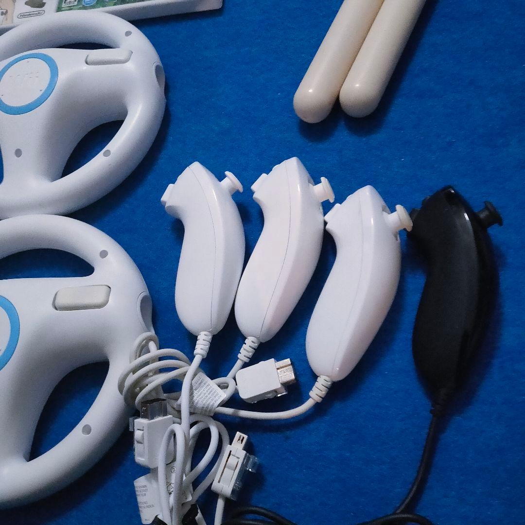 贅沢に♪Wii ハンドル 本体 マリオカート 太鼓の達人 カラフルリモコン