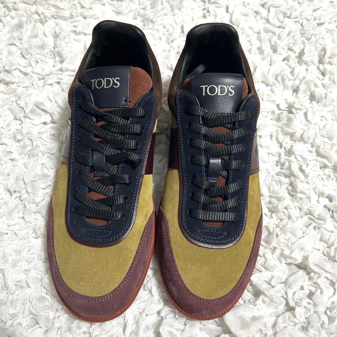 新品✨20AW 定価10.4万円 トッズ ロゴ入り スエード×レザー スニーカー