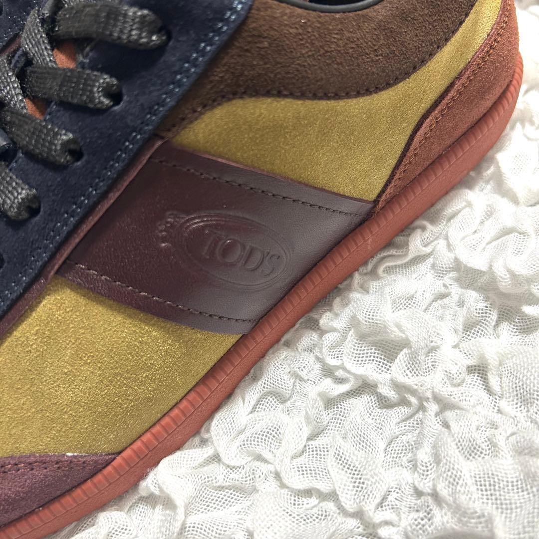 新品✨20AW 定価10.4万円 トッズ ロゴ入り スエード×レザー スニーカー