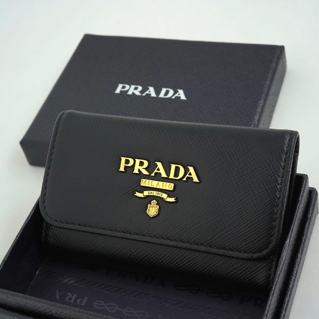 ✨未使用展示品・箱付き✨　PRADA キーケース　4連　サフィアーノレザー