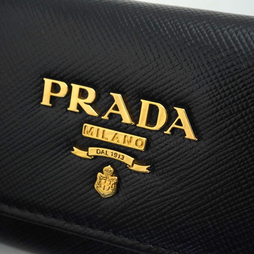 ✨未使用展示品・箱付き✨　PRADA キーケース　4連　サフィアーノレザー