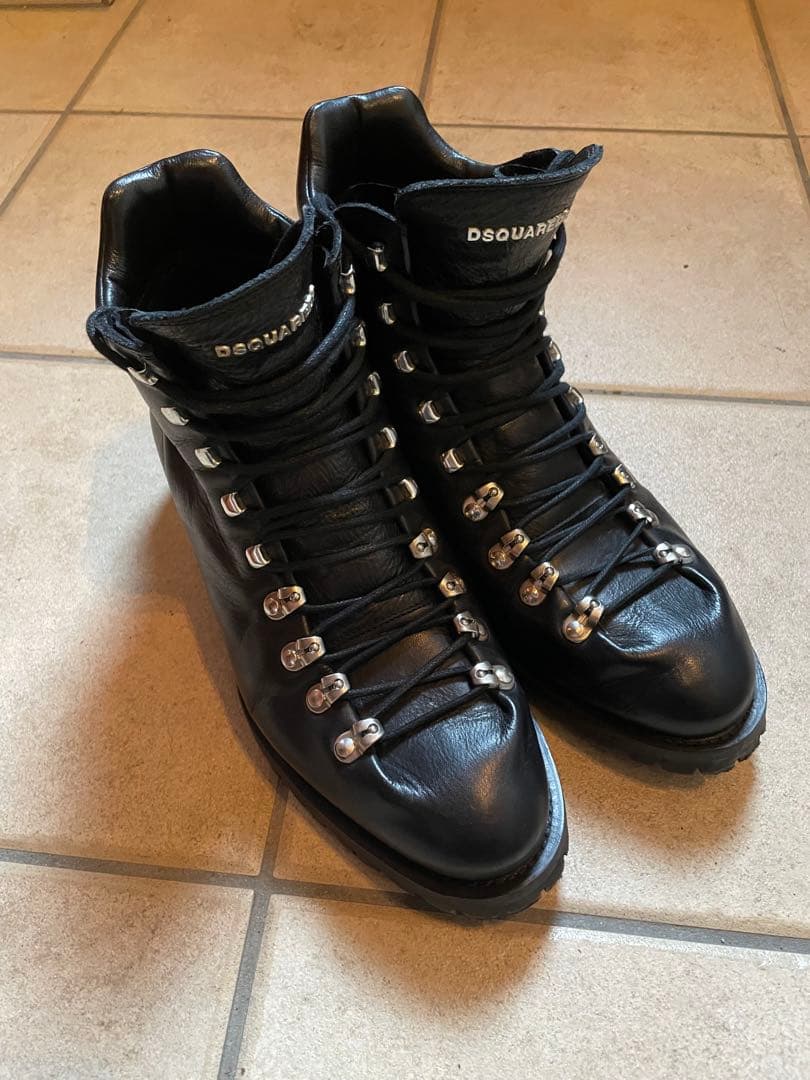 DSQUARED2 マウンテン　ブーツ