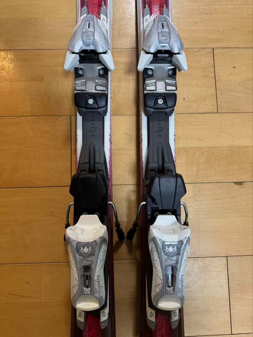 フォルクル　スキー板 Attiva Sol 154 センチ　レディース